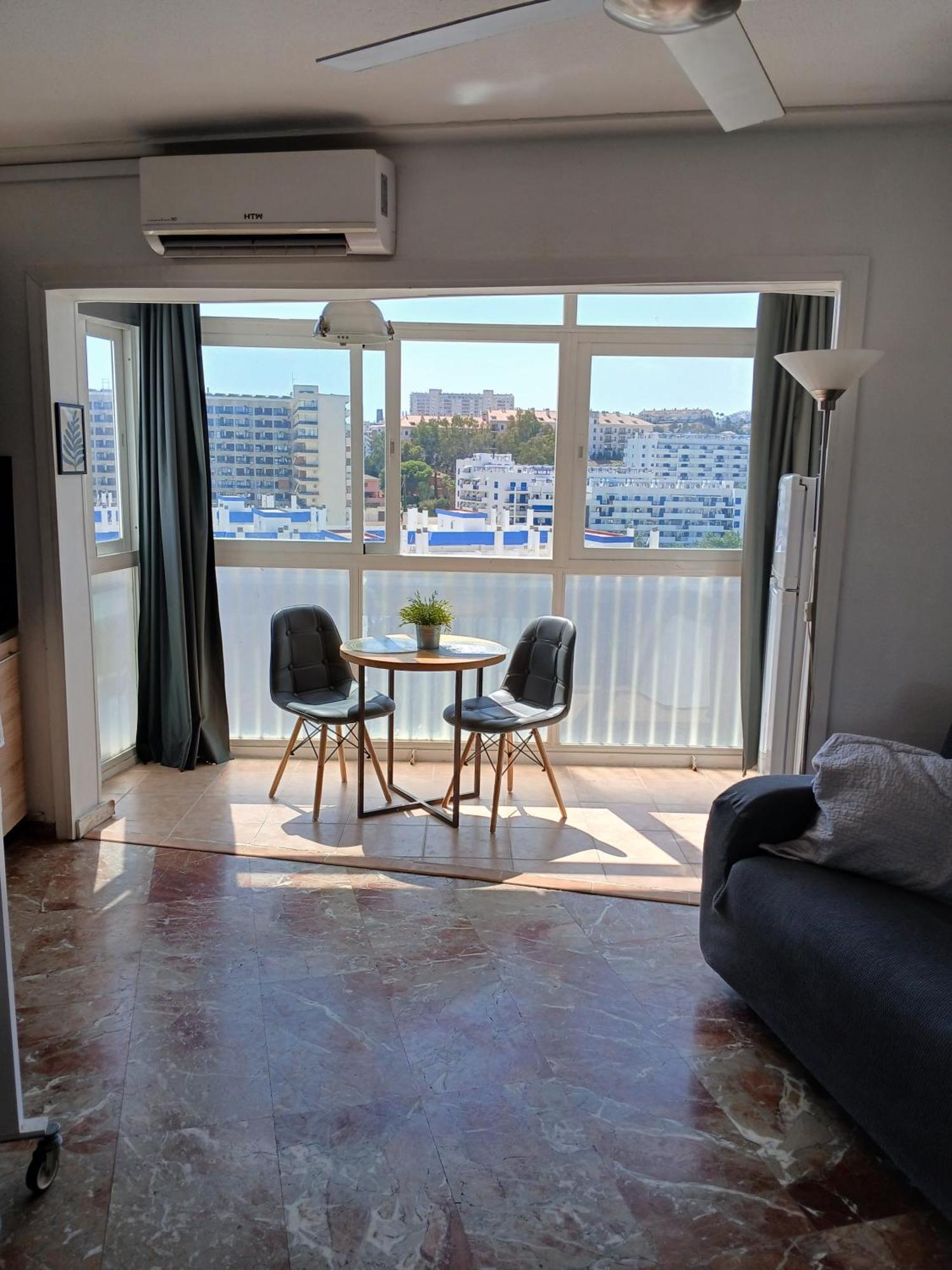 Benalmadena Sunshine Apto Luaran gambar